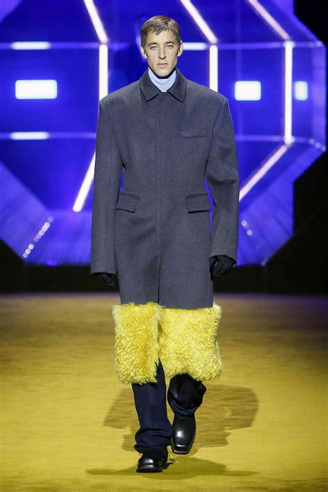 SFILATA PRADA UOMO AUTUNNO/INVERNO 2023